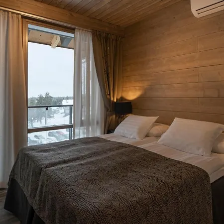 Ski-inn Kultakero מלון דירות פיהטונטורי