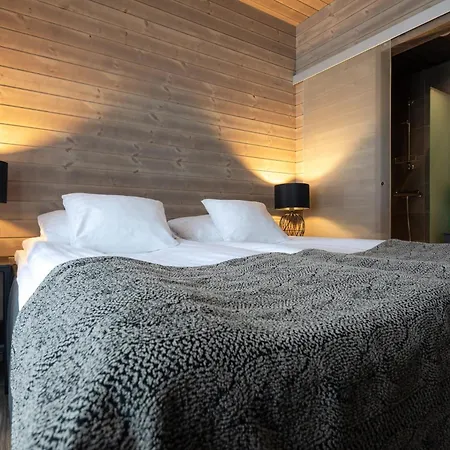 Ski-inn Kultakero * Pyhatunturi
