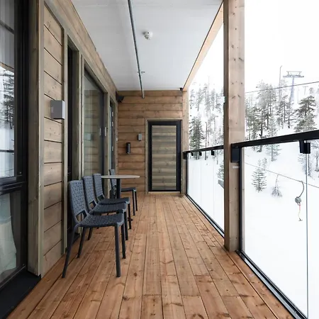Ski-inn Kultakero * Pyhatunturi