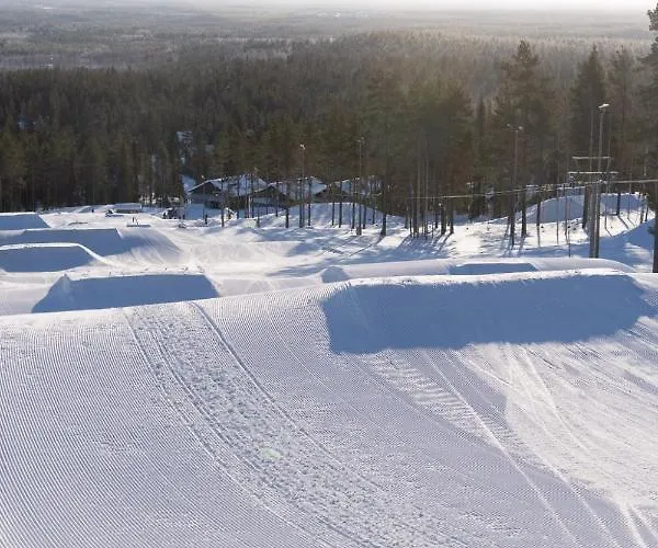 Ski-inn Kultakero Lägenhetshotell 4*